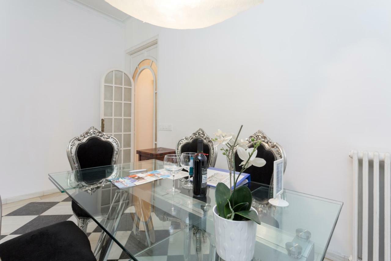 1229 - Awesome City Center Apartment With Terrace Barcelona Exterior photo