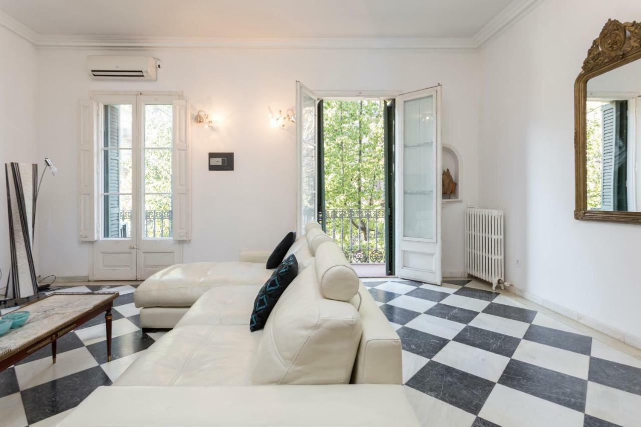 1229 - Awesome City Center Apartment With Terrace Barcelona Exterior photo